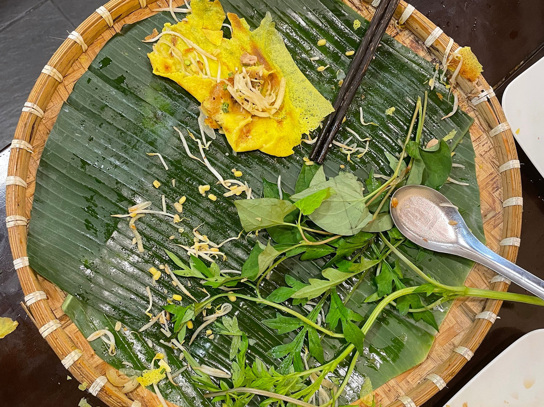 Xèo Restaurant - Mekong Food