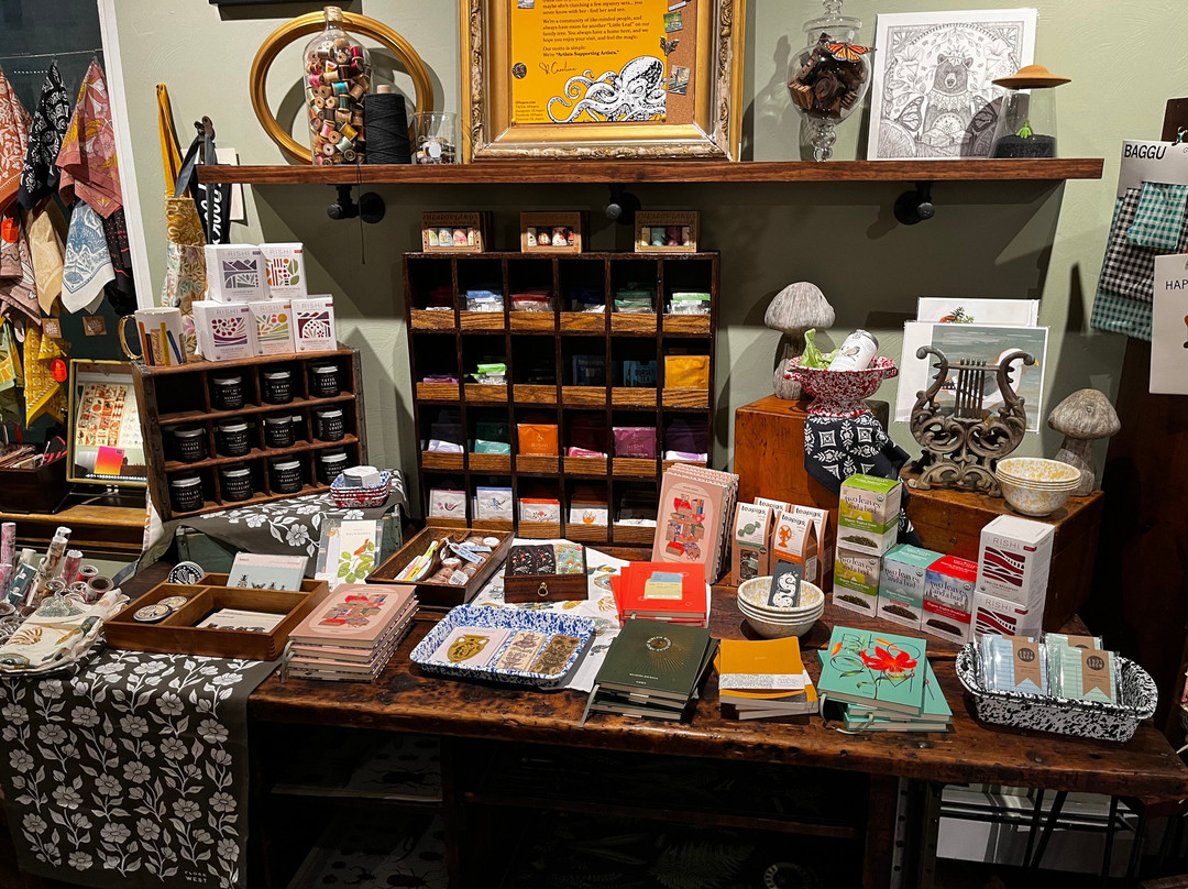 Of Aspen Curated Gifts景点图片