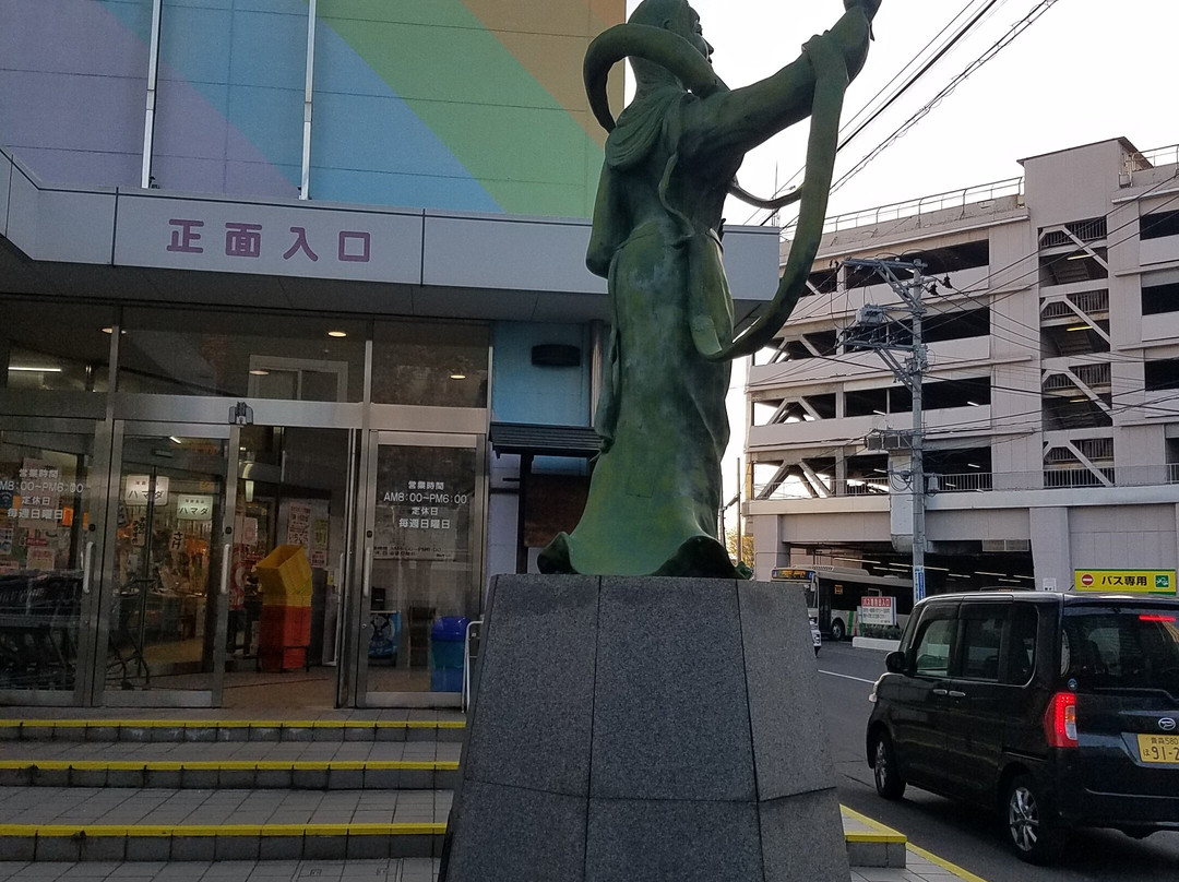 Hirosaki Food Market, Niji no Mart-弘前市必去景点