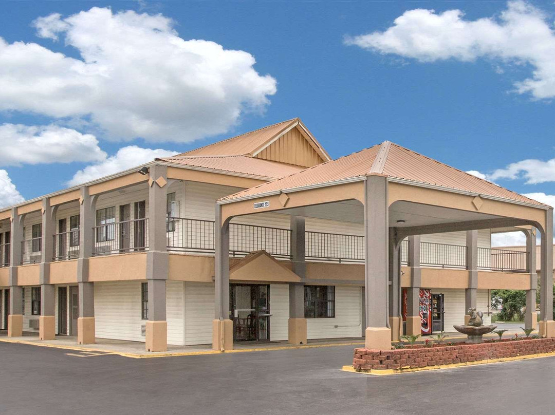 Days Inn By Wyndham Monroe, La