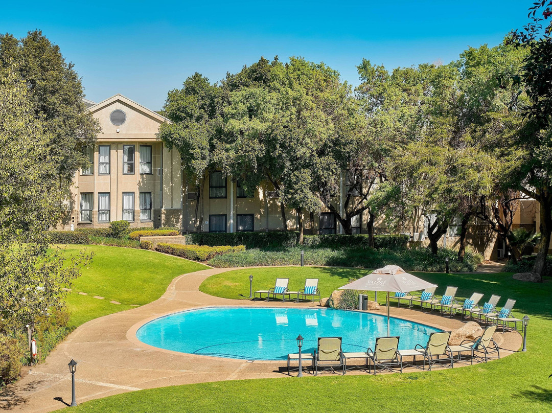 普罗蒂亚米德兰酒店主图