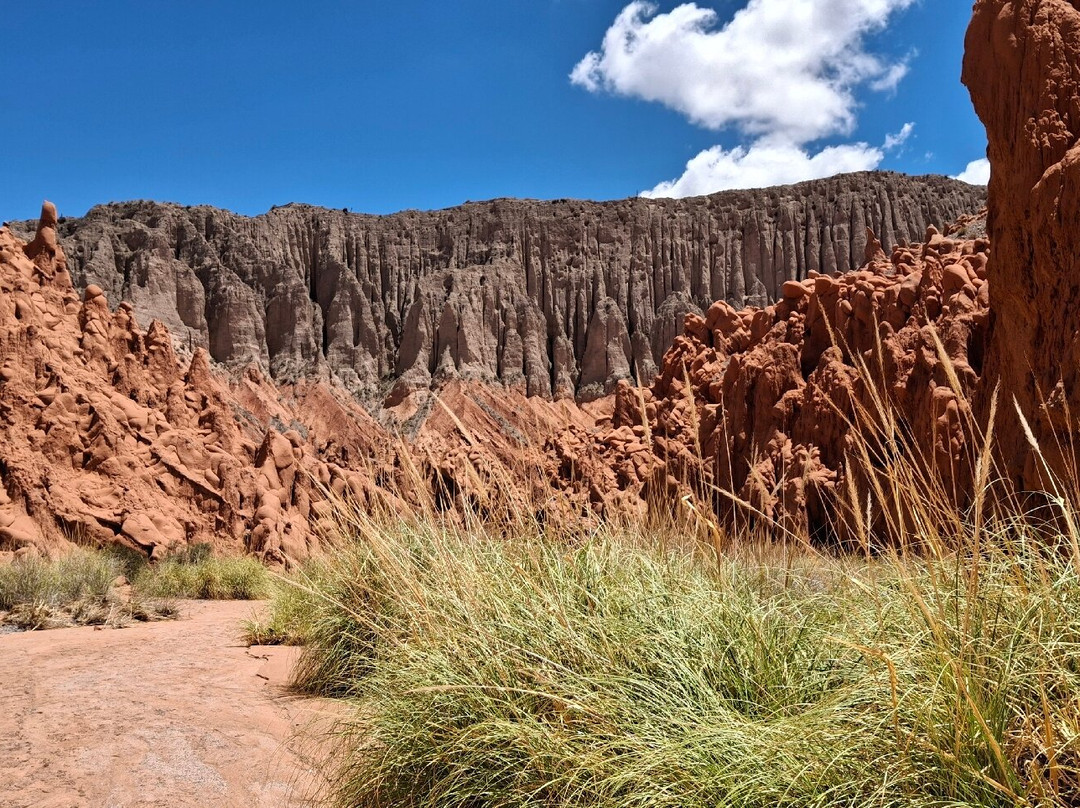 Cuevas de Acsibi-Seclantas必去景点