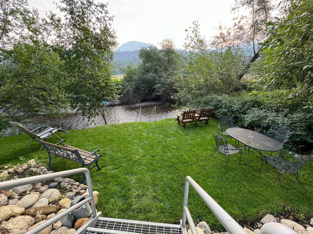 Highland Meadows Farm景点图片