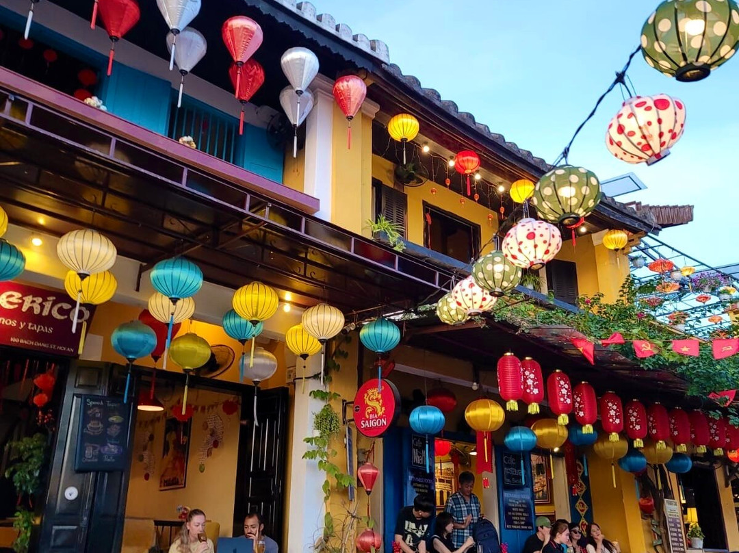 Da Nang-Hoi An-My Son-Local Tours Customized by Hung Le Travel-Son Tra Peninsula必去景点