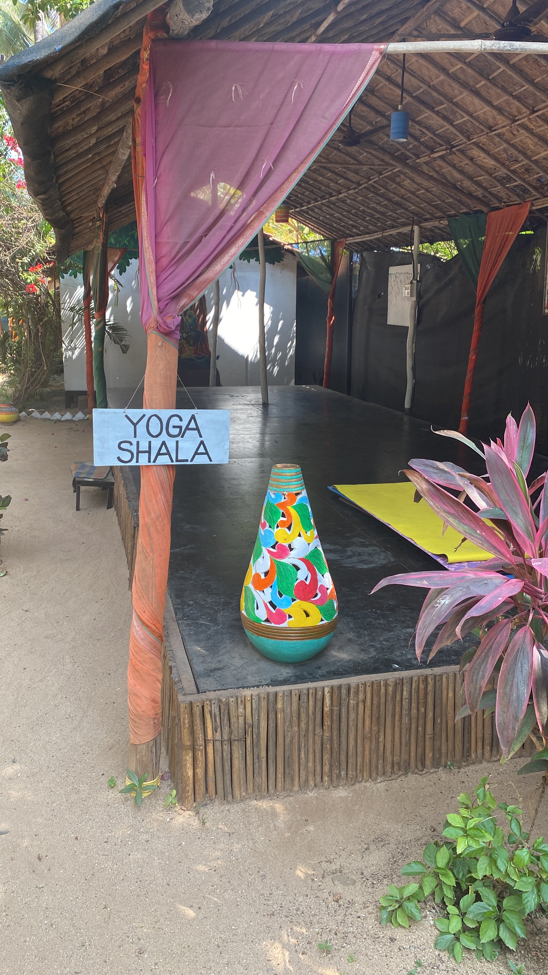 Art Resort Goa-浴室
