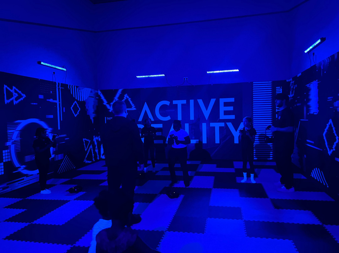 Active Reality-斯温顿必去景点