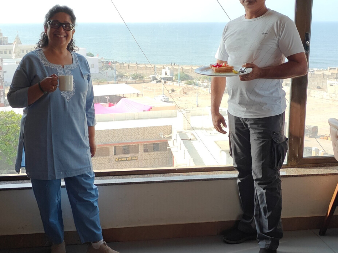 Hotel The Grand Ladhukara主图