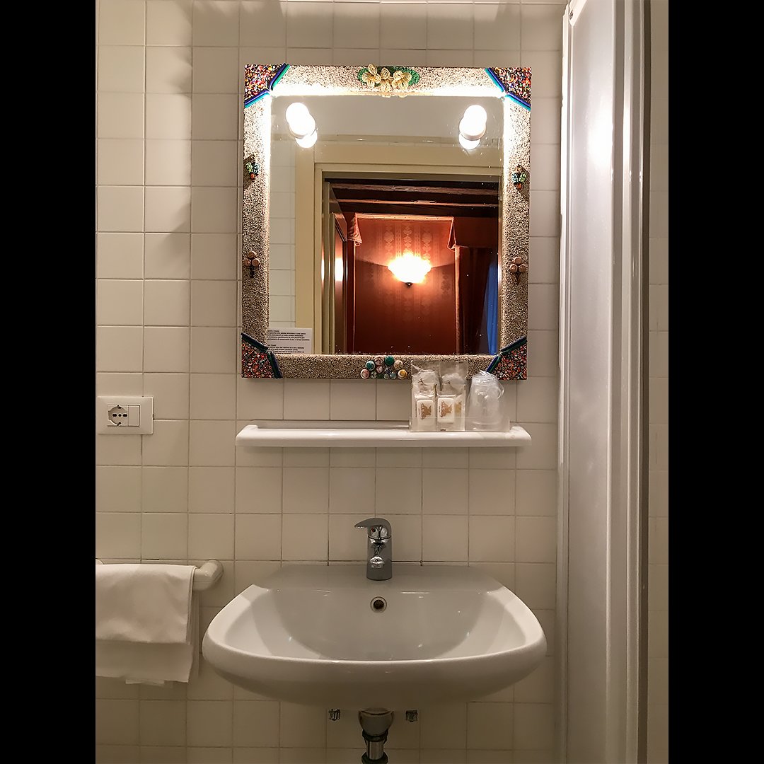 兰特纳迪马可波罗酒店-浴室