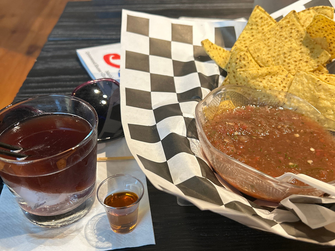 War Trail Spirits / Llano Craft Distillery-Llano必去景点