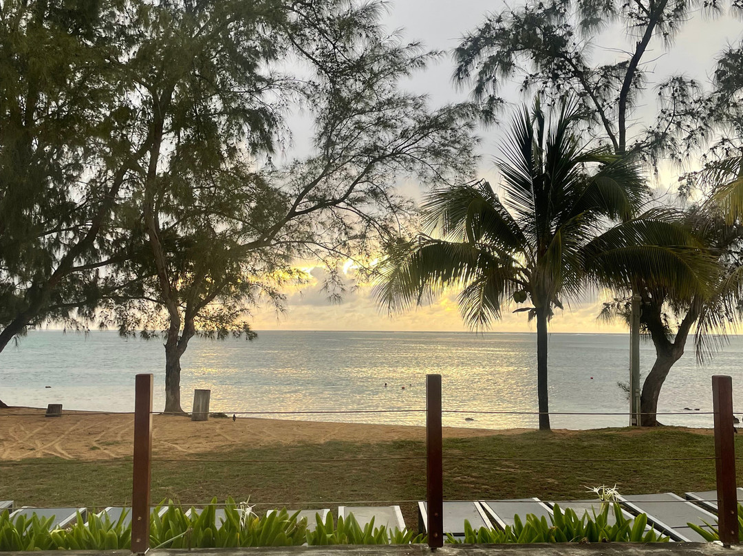 Astroea Beach Hotel主图
