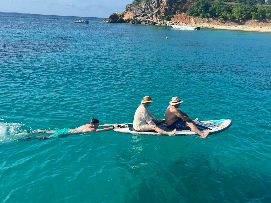Suneeta Boat Charter景点图片