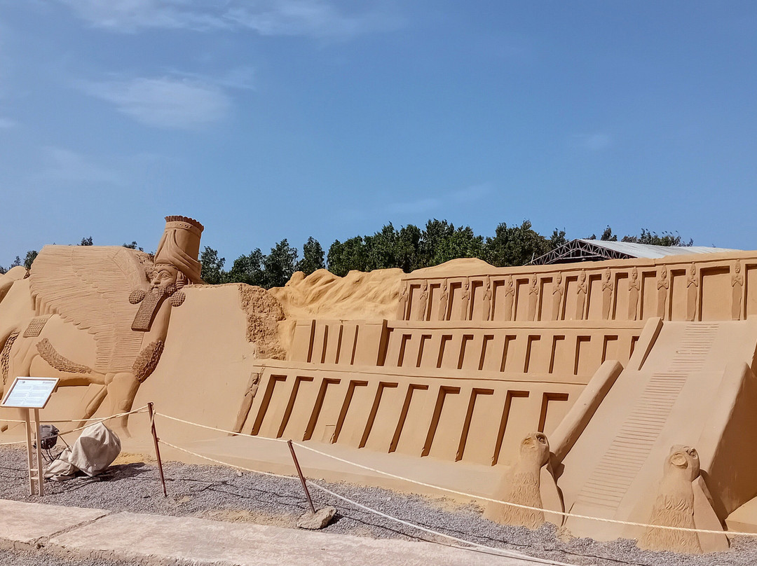 Sand City-赫尔格达必去景点