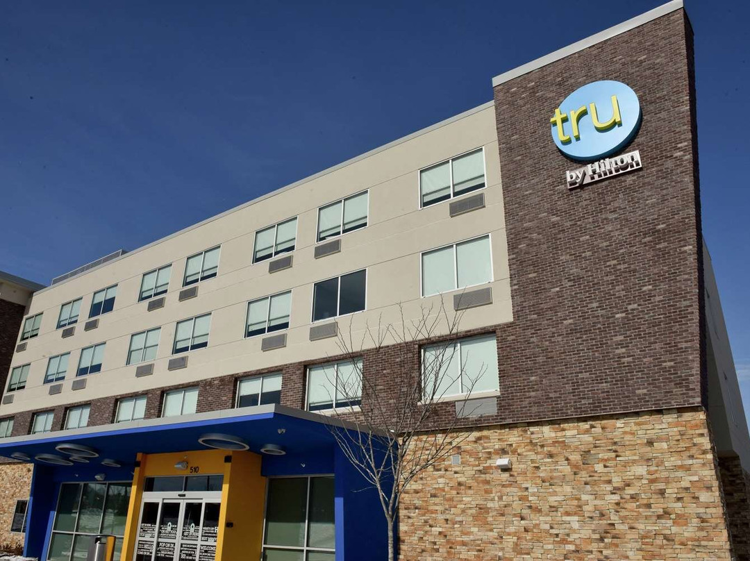 Tru by Hilton Lawrence