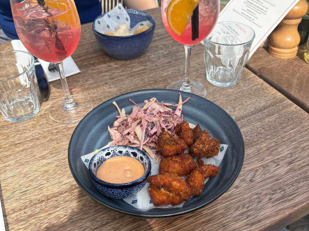 The Georgian, Coppa Club主图