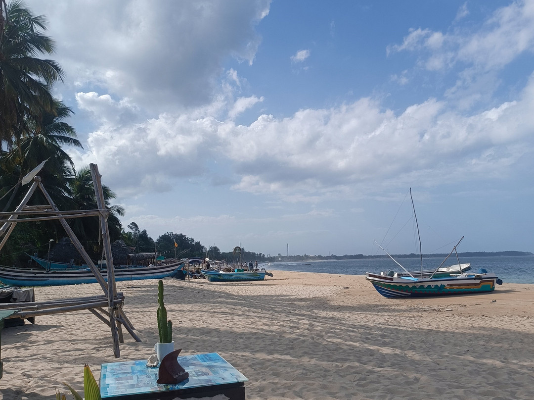 Happy surf school-阿鲁甘湾必去景点