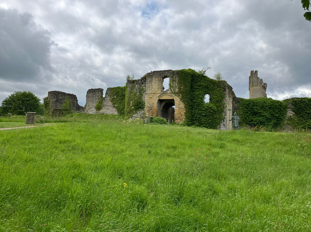 Helmsley Castle景点图片