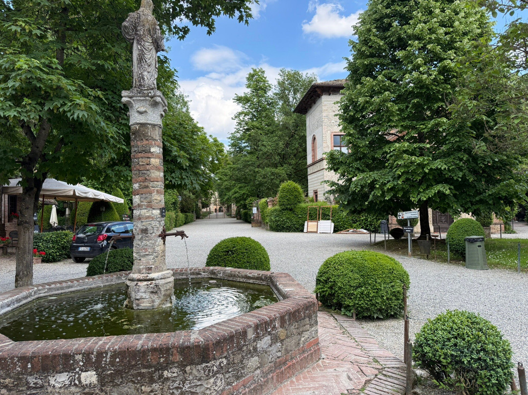 Borgo Storico Di Grazzano Visconti景点图片