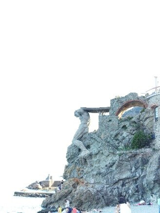Scoglio di Monterosso-滨海蒙特罗梭必去景点