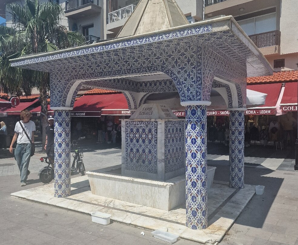 Rhenia Tours-Samos Town必去景点
