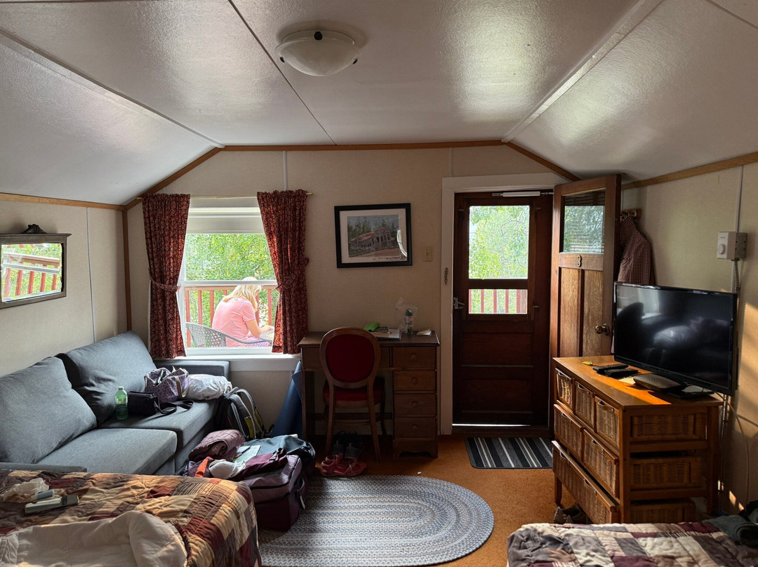 Whitehouse Cabins主图