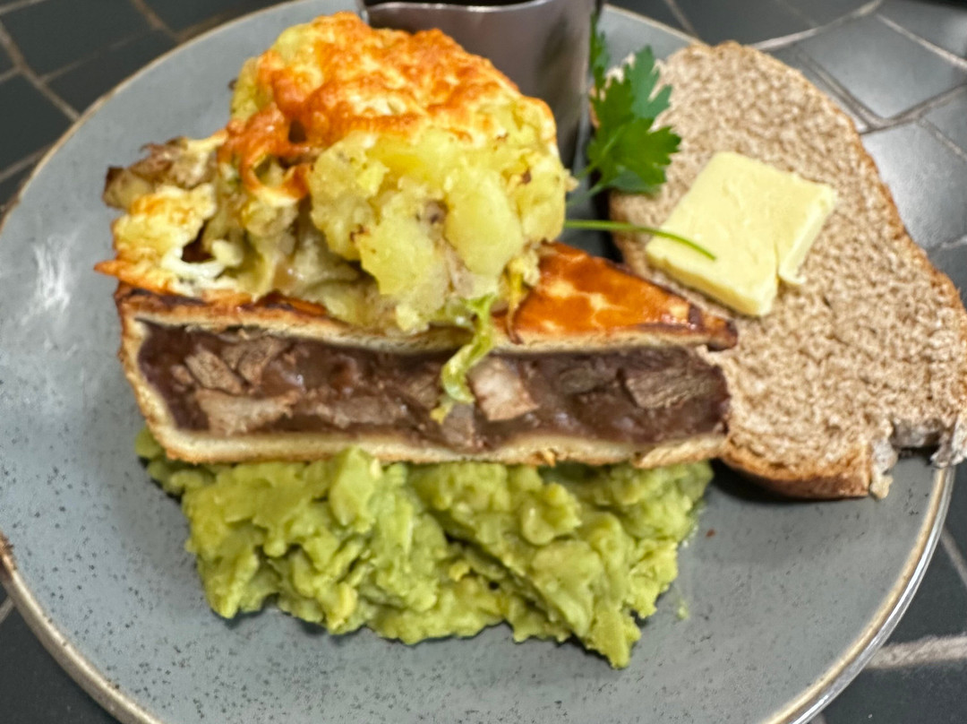 The Running Fox - Longhoughton