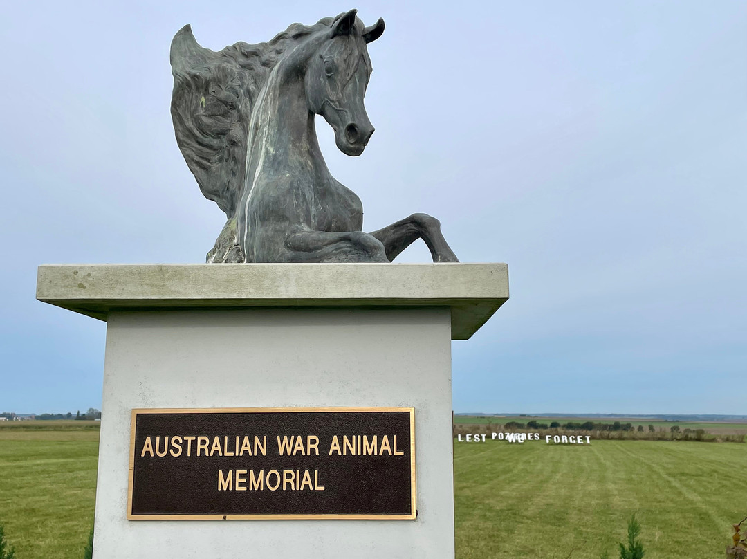 WW1 Animal War Memorial-Pozieres必去景点