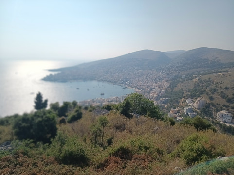 MIA Taxi-地拉那必去景点