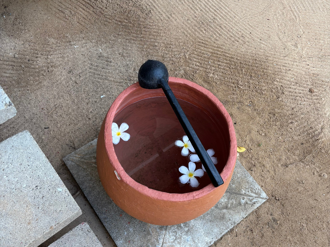 乌盖湾酒店主图