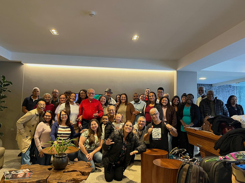 特洛皮卡利亚黄金酒店主图