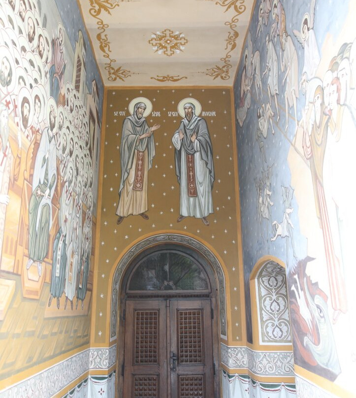 Biserica Sfinții Trei Ierarhi Din Bistrița-Bistrita Bargaului必去景点