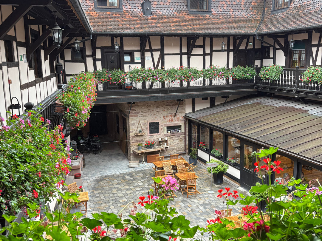 古韦内尔酒店主图