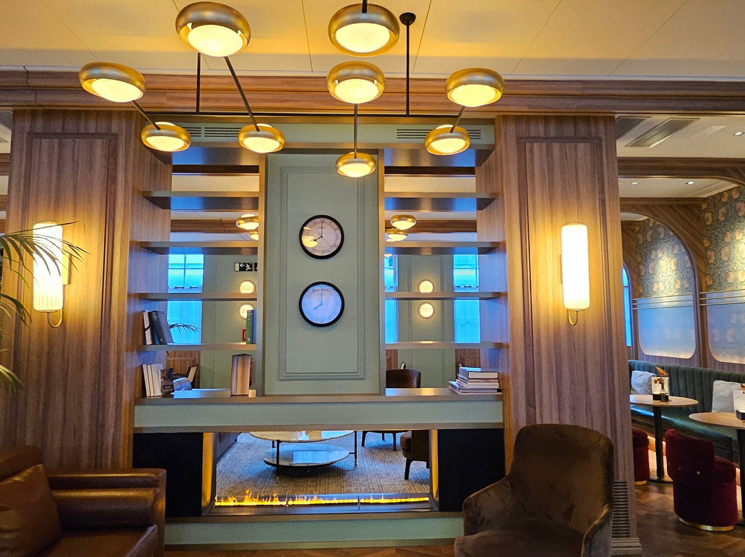 Canfranc Estación, A Royal Hideaway Hotel主图