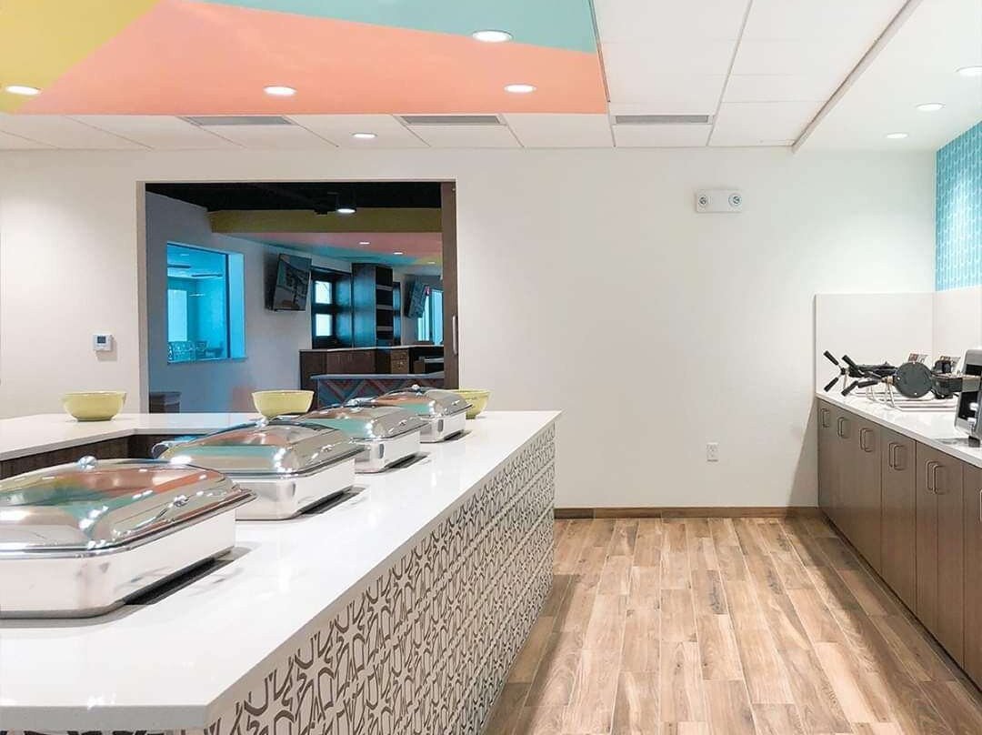 Beachside Hotel & Suites Cocoa Beach - Port Canaveral