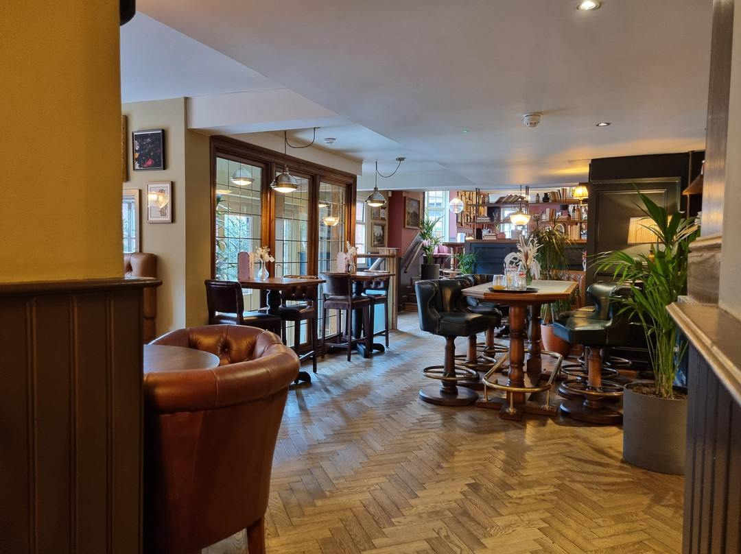 Red Lion (Hotel)主图