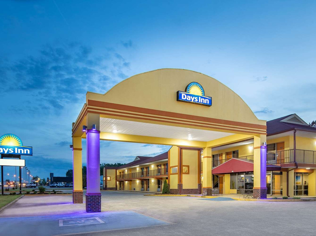 Russellville酒店住宿-Days Inn By Wyndham Muscle Shoals