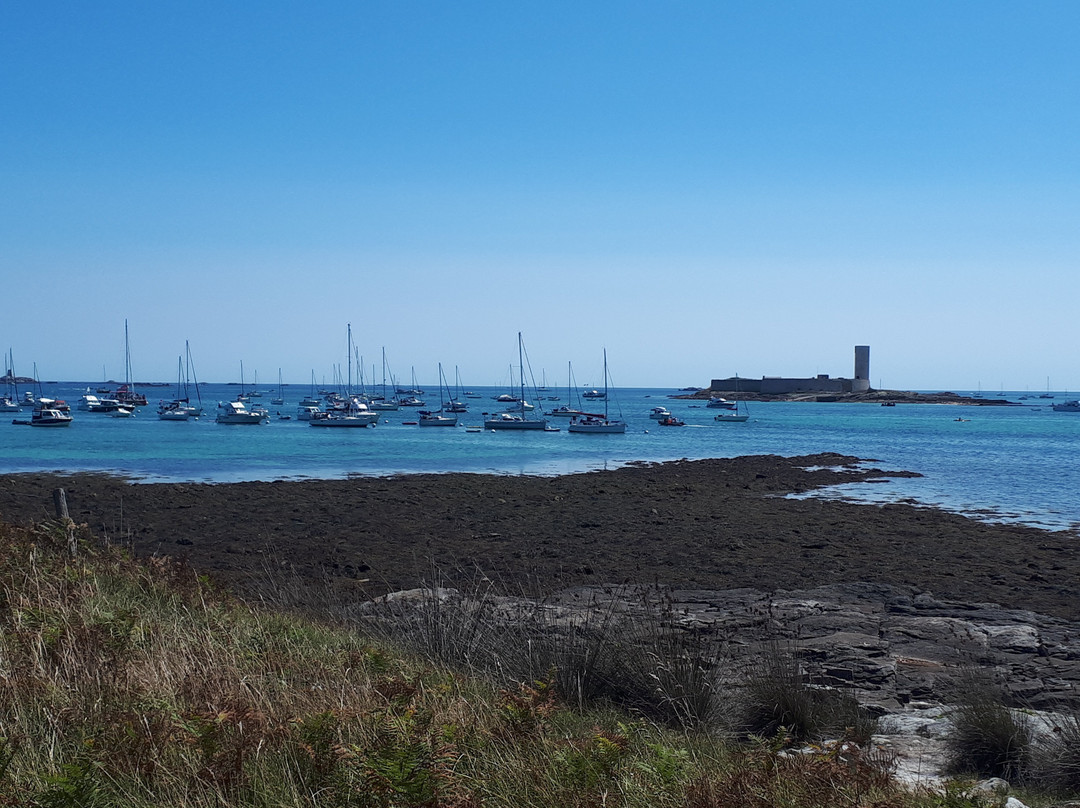 Archipel Pro-Saint-Guenole必去景点