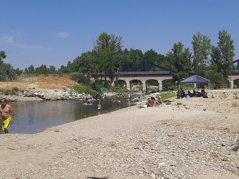 Playa del Alberche-Aldea del Fresno必去景点