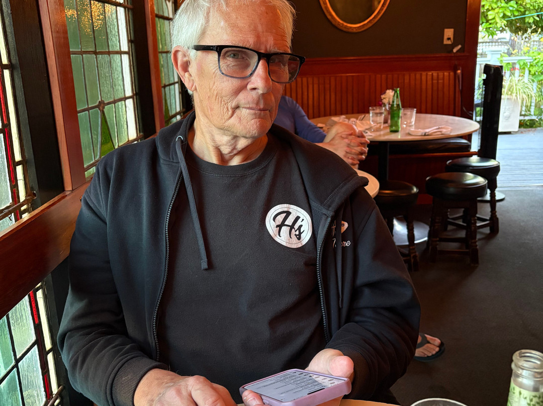 Shelburne Hotel主图