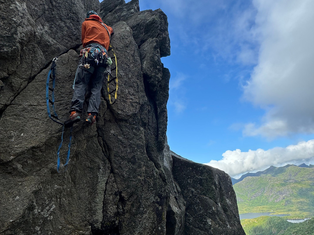 Northern Alpine Guides-Kabelvag必去景点