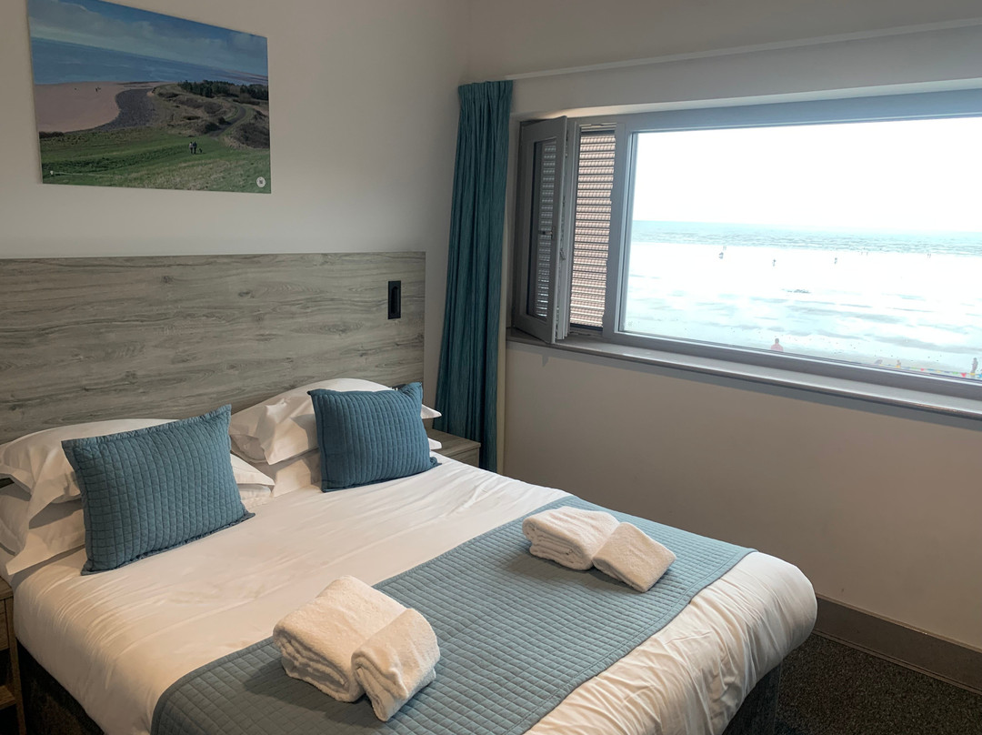 Caban Pendine Sands Hotel & Restaurant主图