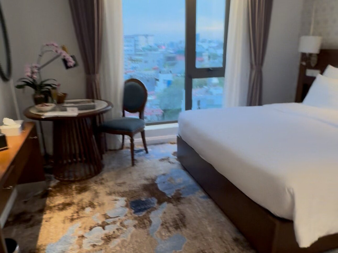 The Oriental Jade Hotel主图