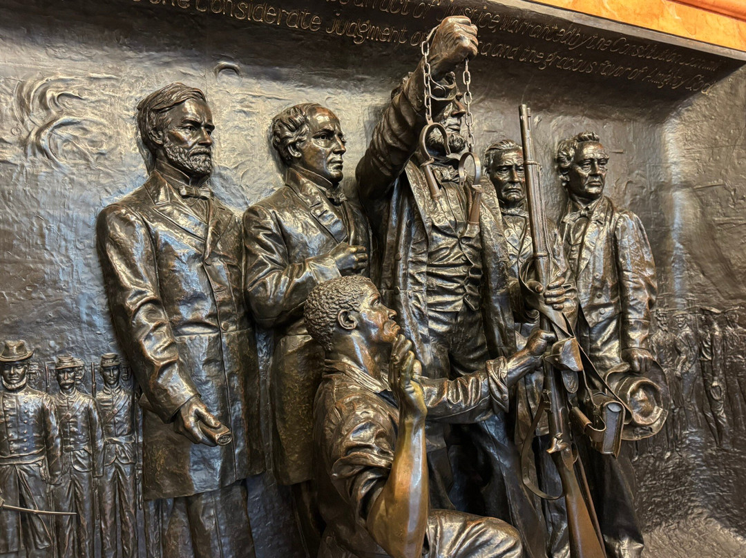 Cuyahoga County Soldiers' and Sailors' Monument-克利夫兰必去景点