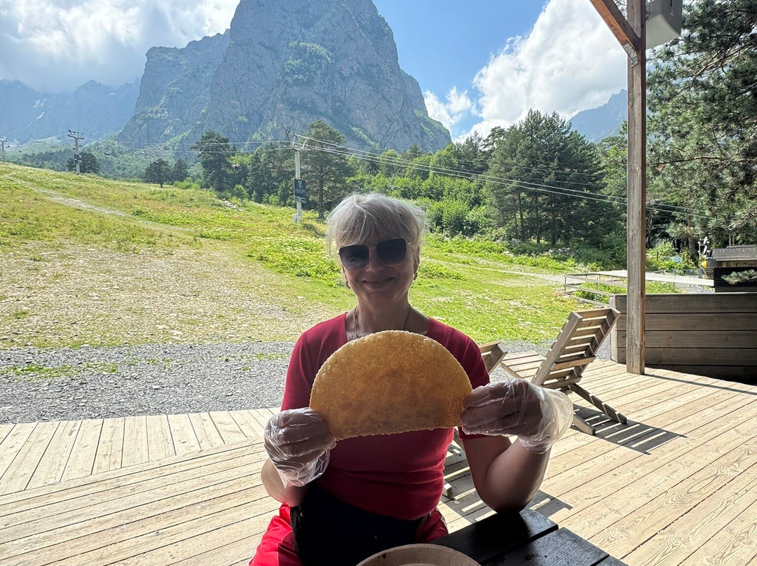 Tseyskoye Gorge-Verkhniy Tsey必去景点