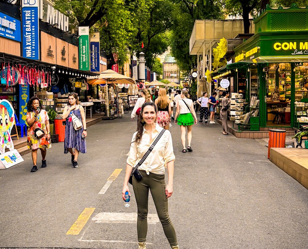 Ho Chi Minh City's Book Street-胡志明市必去景点
