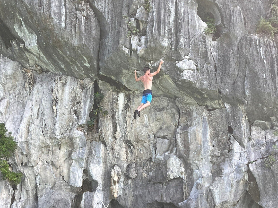 Cat Ba Climbing-卡巴必去景点