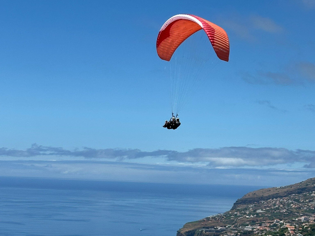 Madeira Paragliding-Arco da Calheta必去景点