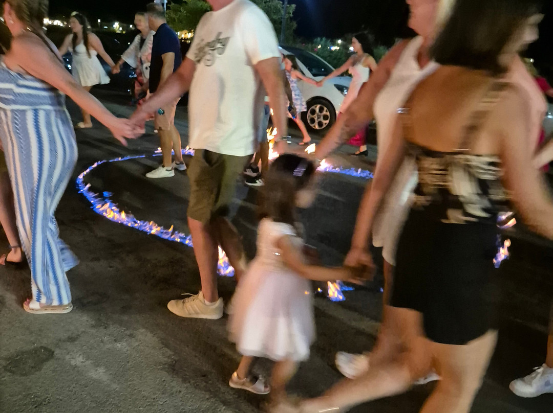 Panorama Studios Apartments主图