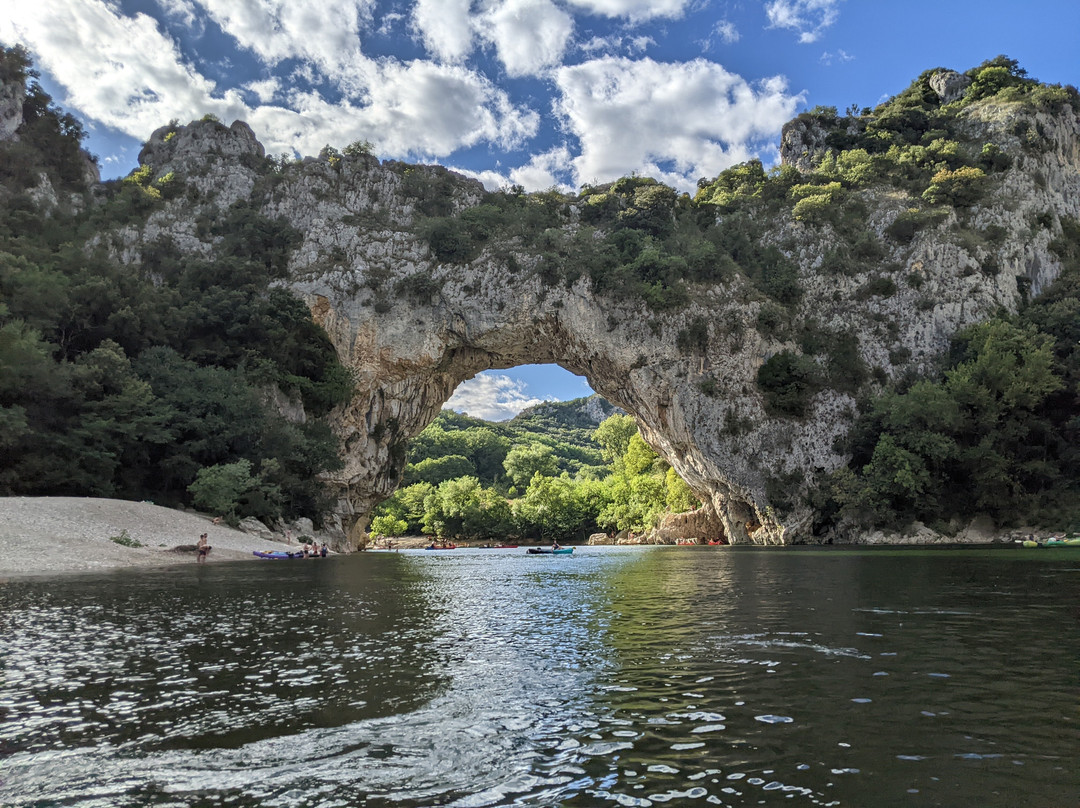 Base Nautique du Pont d'Arc-瓦隆蓬达尔克必去景点