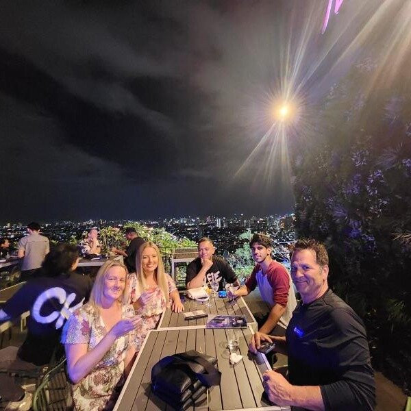 Pubcrawl Makati - Midget Boxing, Rooftop and Go go Bars, Clubs, Pubs