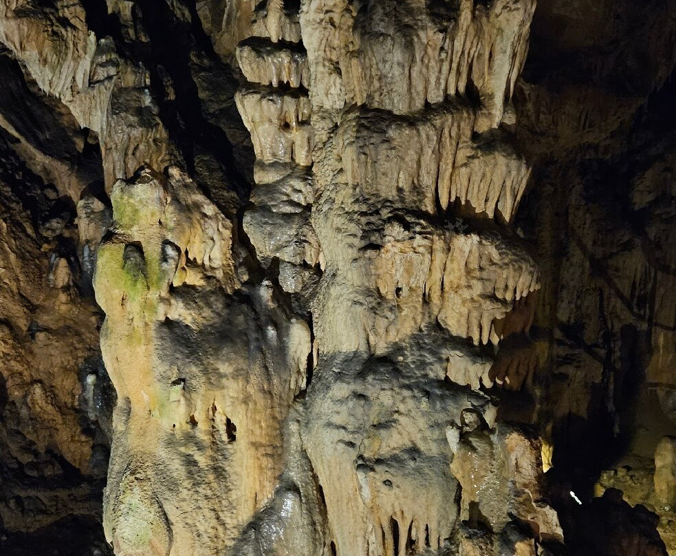 Biserujka Cave-克尔克岛必去景点